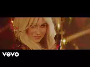 Video: Kesha Ft. The Dap-Kings Horns - Woman